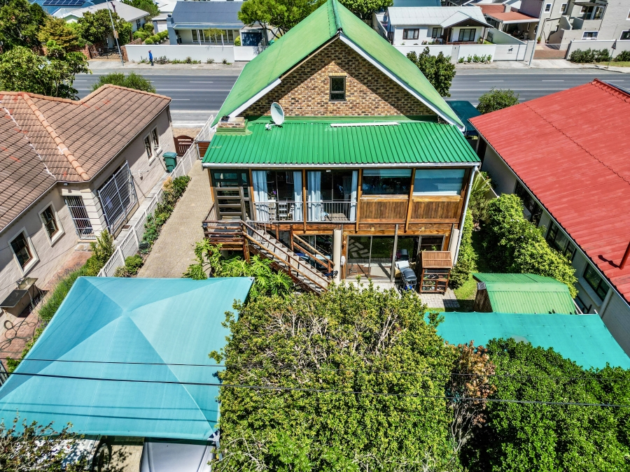 5 Bedroom Property for Sale in Voelklip Western Cape